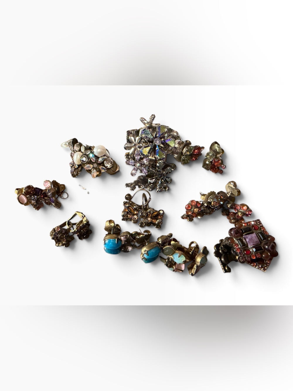 Sorrelli COMING SOON vintage post and clip on Earrings!